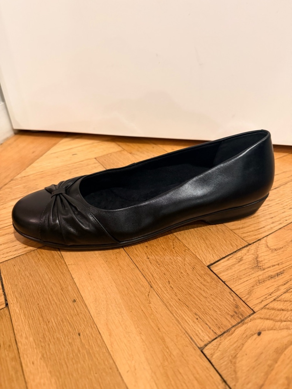 Walking Cradles Black Leather Comfort Flats Size 12 Cushioned Footbed - Picture 5 of 9